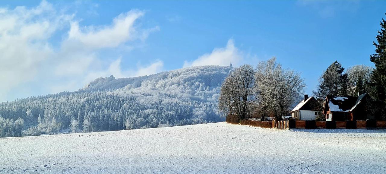 Urlaubsdomizil Am Toepfer - Ferienwohnungen In Olbersdorf Exterior foto